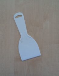 műanyag spatula 75mm 1db 14260